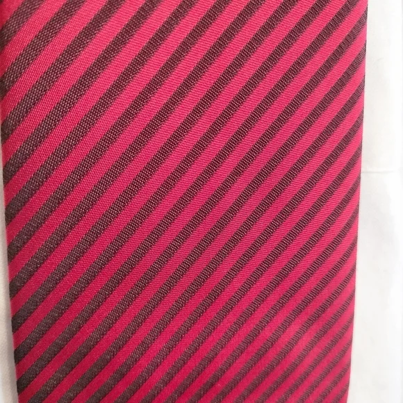 Lavin Men's Silk Necktie Tie Made In Italy Formal Red Striped Handsewn - Picture 3 of 10